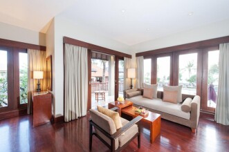Bali Niksoma Boutique Beach Resort