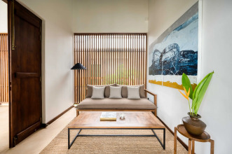 Kayaam House