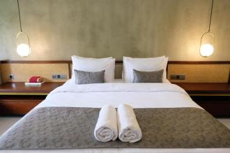 Japa Suites & Villas