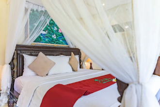Arya Amed Beach Resort