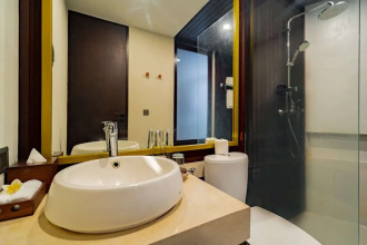 Japa Suites & Villas