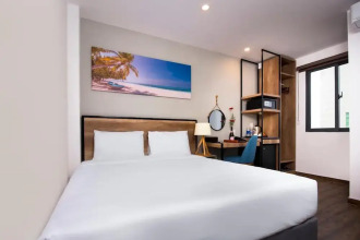 Golden Lotus Nha Trang Central Hotel