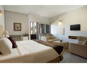 Alindra Villa
