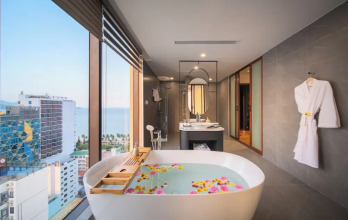 Grand Tourane Hotel Nha Trang