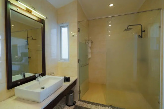 Villa Del Sol Beach Villas & Spa