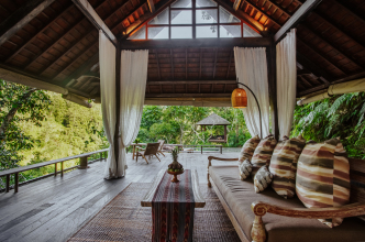 Buahan, A Banyan Tree Escape