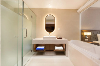 Hoang Ngoc Resort (Oriental Pearl)