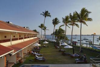 Coral Sands Hotel