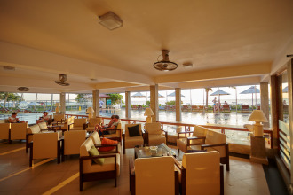 Coral Sands Hotel