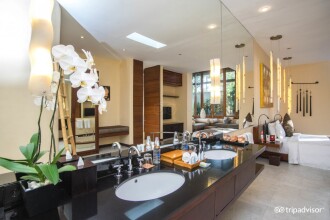The Elysian Boutique Villa Hotel