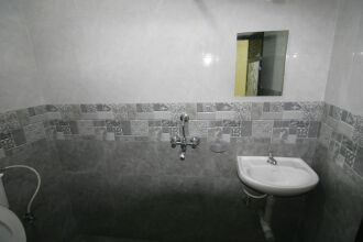 Rudra Holidays Guest House