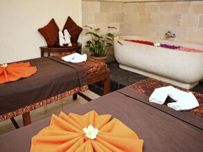 Wina Holiday Villa Kuta Bali