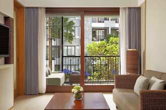 Courtyard By Marriott Bali Seminyak Resort