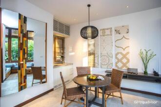 The Elysian Boutique Villa Hotel