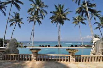 Candi Beach Cottage