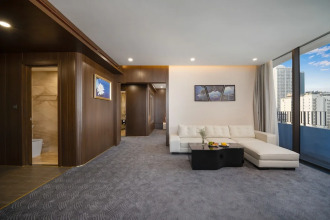 Golden Lotus Grand Hotel Da Nang
