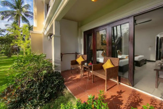 Sea Lion Beach Resort & Spa