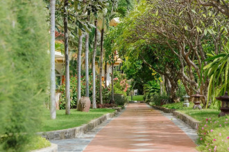 Le Aqua Resort & Spa Phan Thiet (Ex.Swiss Village Resort & Spa)