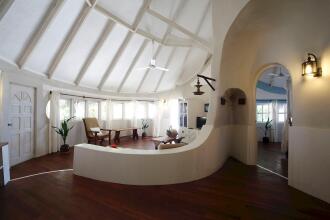 Nika Island Resort & Spa, Maldives