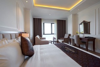 Monarque Hotel Danang