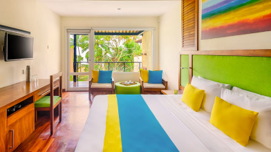 Mermaid Hotel & Club