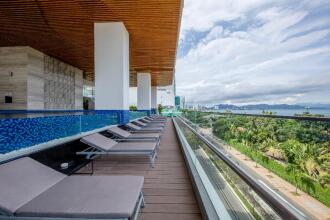Queen Ann Hotel Nha Trang