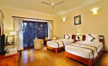 Golden Coast Resort & Spa