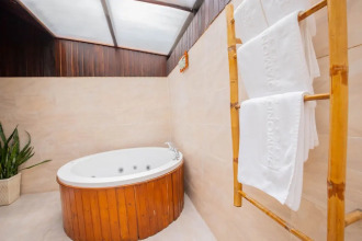 Diamond Bay Resort & Spa Nha Trang