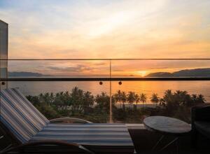 Queen Ann Hotel Nha Trang