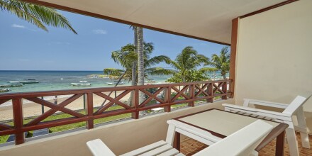 Coral Sands Hotel