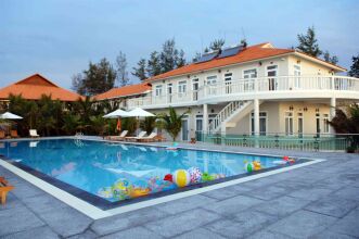 Saigon Emerald Beach Resort