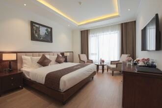 Monarque Hotel Danang