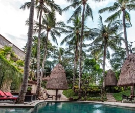 Kupu Kupu Suites & Spa By L'Occitane