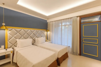 Fourteen Roses Boutique Hotel Legian