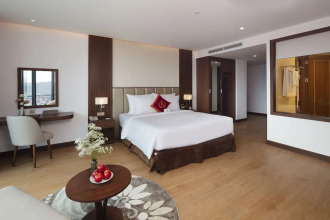 Regalia Gold Nha Trang