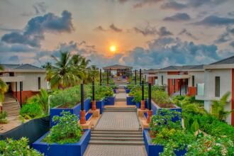 Azaya Beach Resort