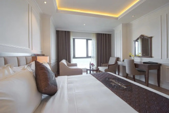 Monarque Hotel Danang