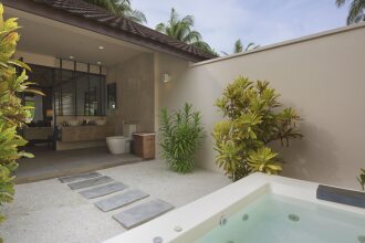 Lily Beach Resort & Spa