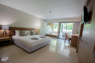 Andaman Cannacia Resort & Spa