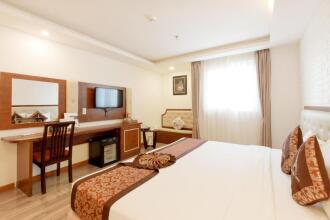 Paris Nha Trang Hotel