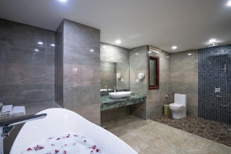 Apus Hotel Nha Trang