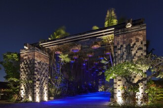 St Regis
