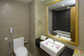 Dendro Gold Hotel Nha Trang