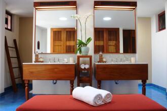 Tandjung Sari Hotel