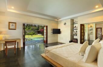 Alindra Villa