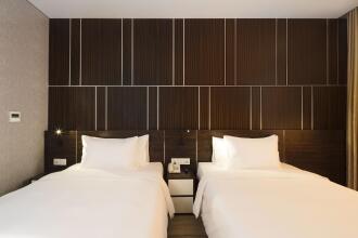 Emerald Bay Hotel & Spa Nha Trang