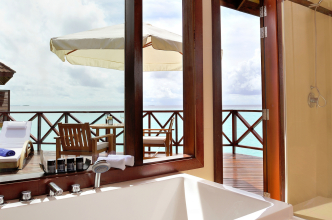 Robinson Club Maldives