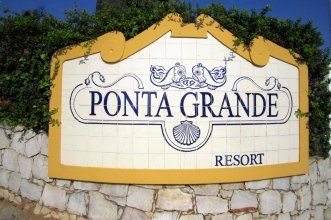 Ponta Grande Sao Rafael Resort by Portugalferias