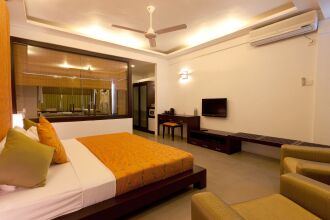 Hotel Tourmaline