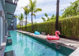 Frii Bali Echo Beach